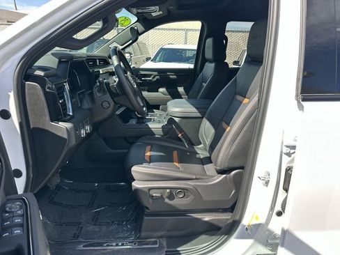 Used 2025 GMC Sierra 1500 AT4 image 18