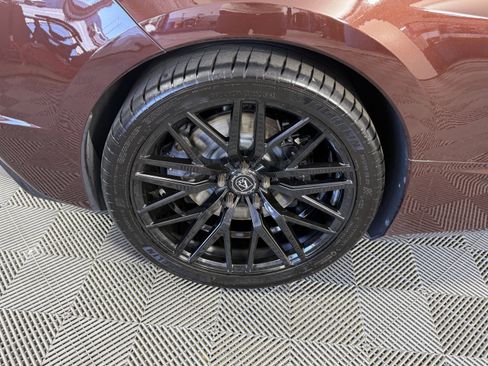 Used 2022 Chevrolet Corvette Stingray Coupe w/ Z51 Performance Package RWD image 26