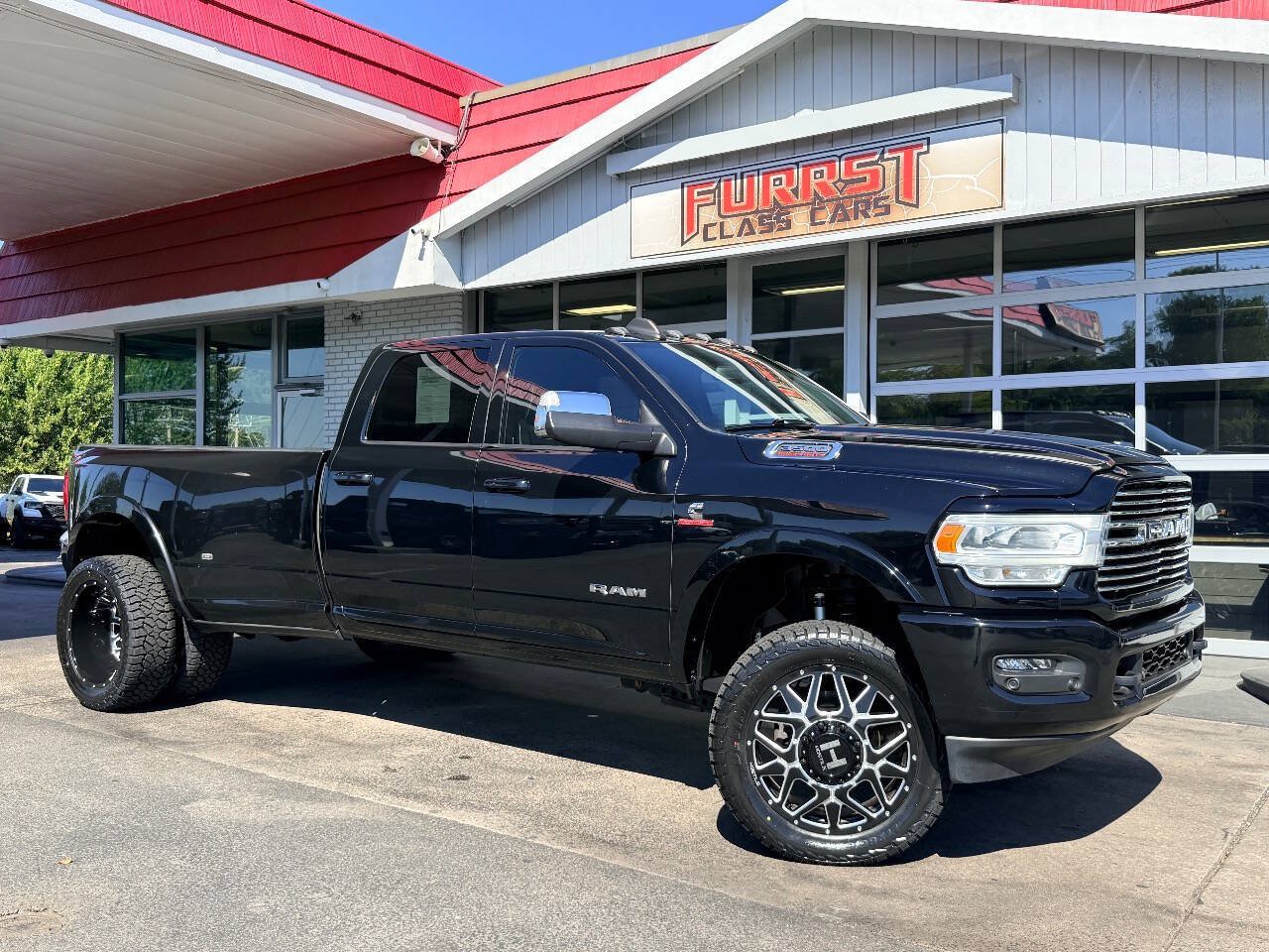 Used 2021 RAM 3500 Laramie AWD/4WD image 1