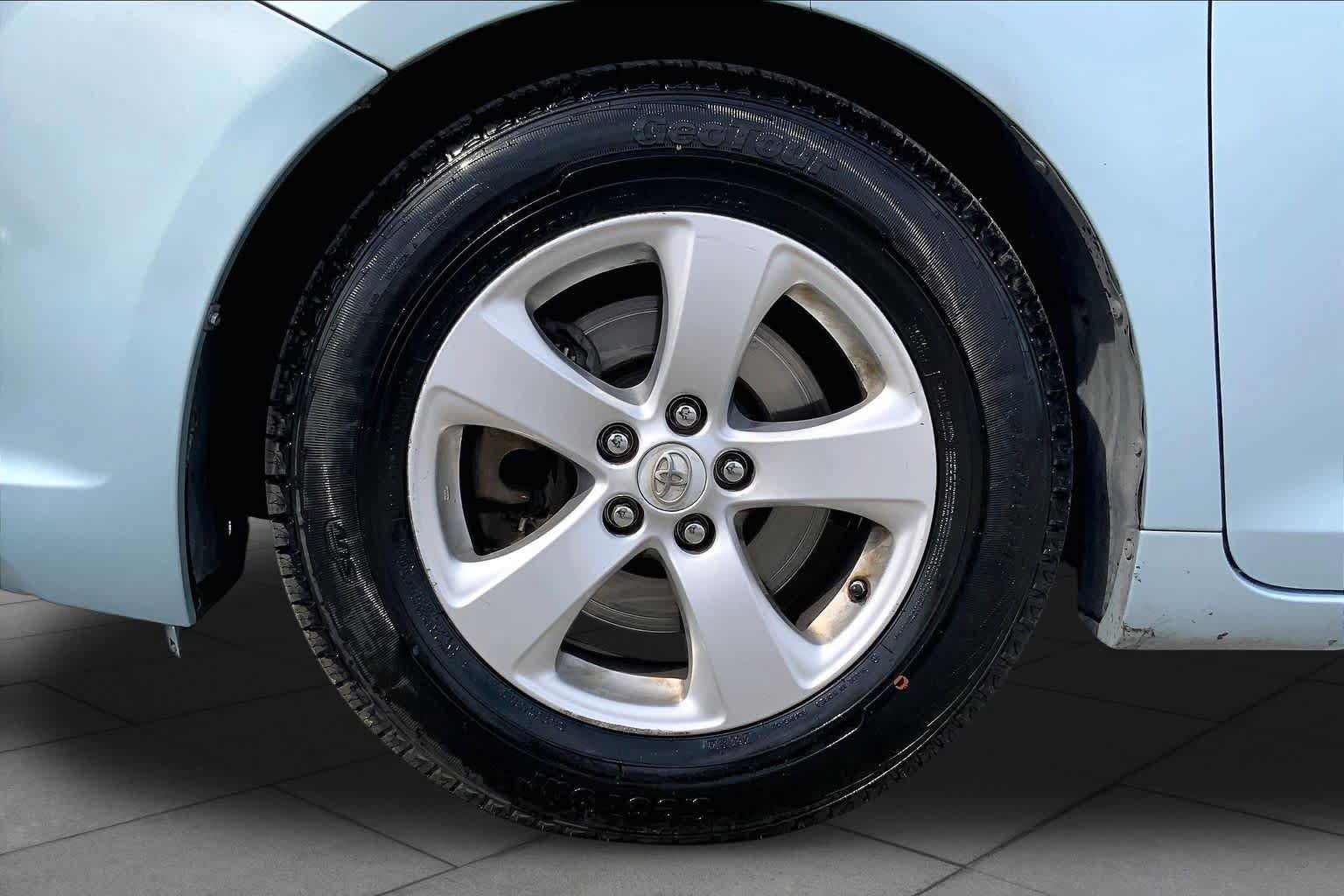 Used 2015 Toyota Sienna LE FWD image 10