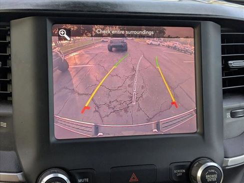 Used 2019 RAM 1500 Big Horn RWD image 8