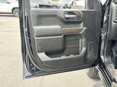 Used 2022 Chevrolet Silverado 1500 RST w/ Bed Protection Package image 18