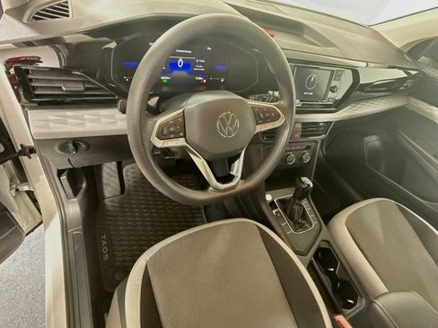 Used 2022 Volkswagen Taos S FWD image 9