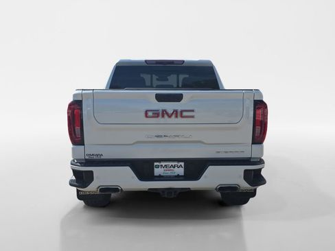 Used 2023 GMC Sierra 1500 Denali AWD/4WD image 4