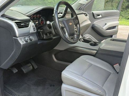 Used 2018 Chevrolet Tahoe LT AWD/4WD image 40