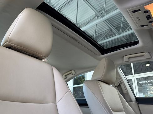 Used 2013 Lexus ES 350 w/ Premium Pkg FWD image 20