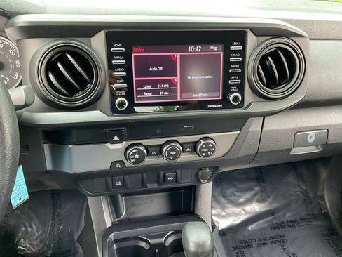 Used 2020 Toyota Tacoma SR RWD image 14