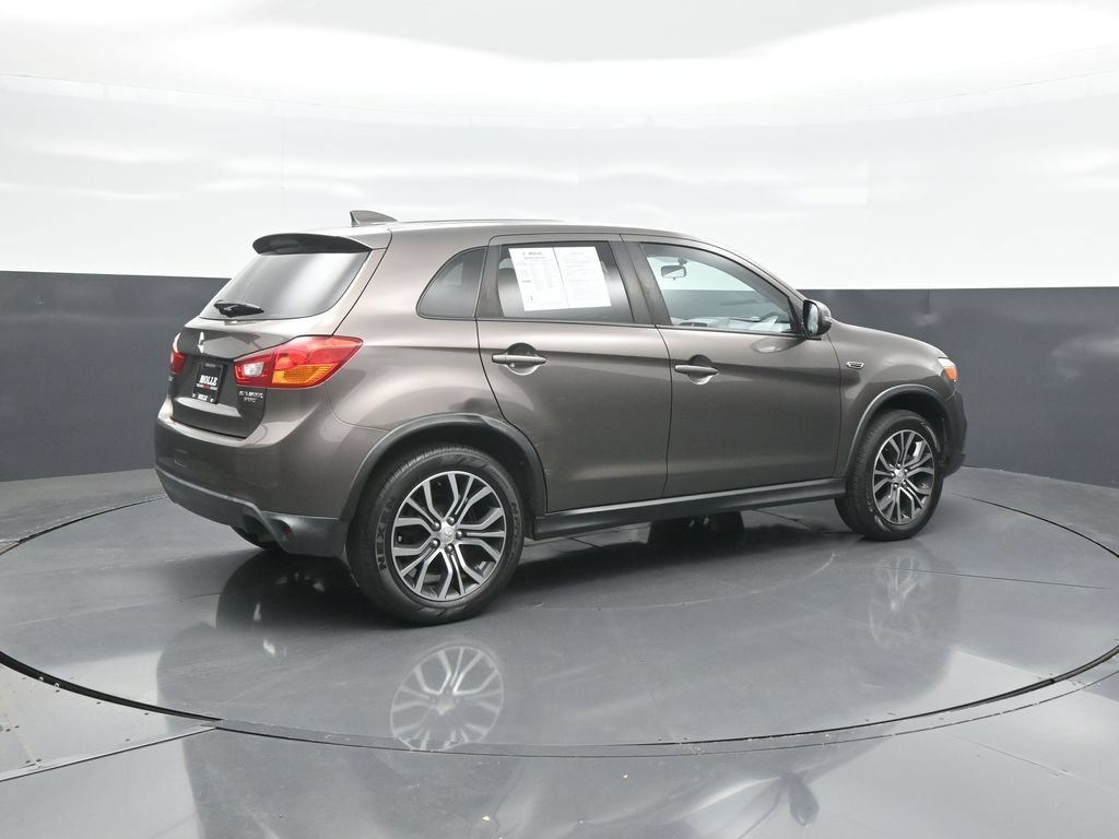 Used 2017 Mitsubishi Outlander Sport ES AWD/4WD image 7