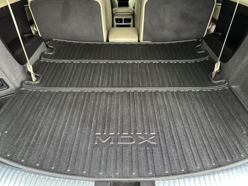 Used 2017 Acura MDX SH-AWD w/ Advance Package image 16
