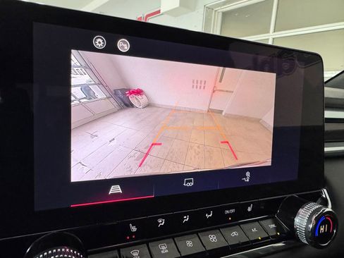 Certified 2023 GMC Canyon Elevation w/ Convenience Package image 18