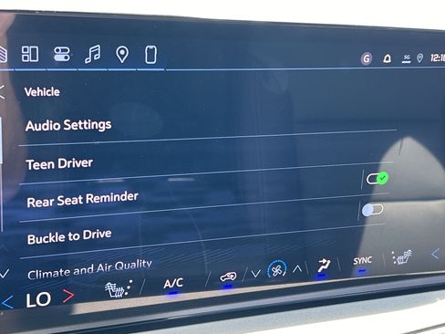 New 2026 Chevrolet Traverse LT w/ Sun and Wheel Package image 65