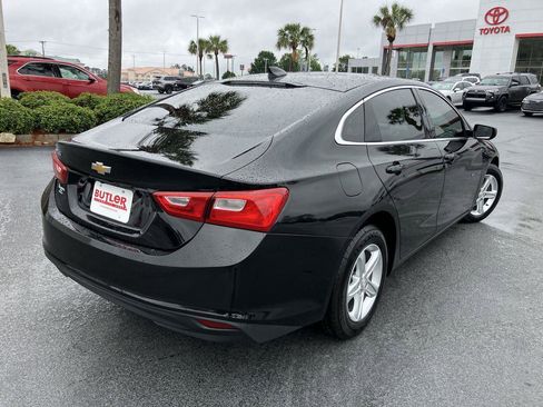 Used 2022 Chevrolet Malibu LS FWD image 5