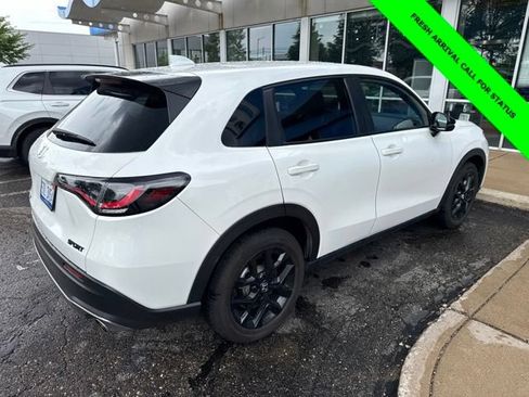 Used 2023 Honda HR-V Sport image 7