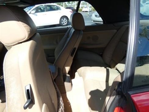 Used 1997 BMW 328i Convertible image 36