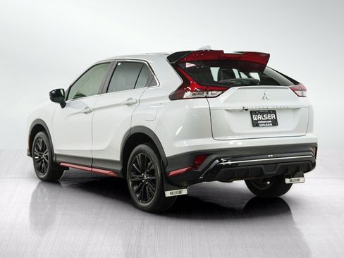 Used 2023 Mitsubishi Eclipse Cross LE AWD/4WD image 3