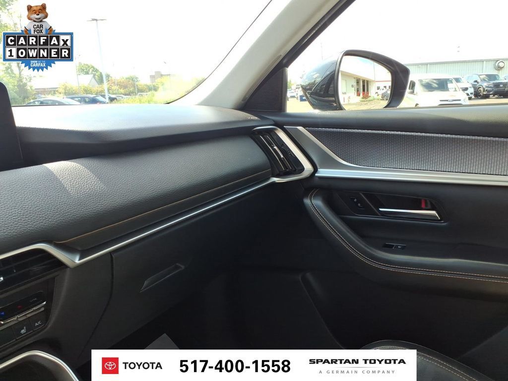 Used 2025 MAZDA CX-90 3.3 Turbo w/ Preferred Package AWD/4WD image 24