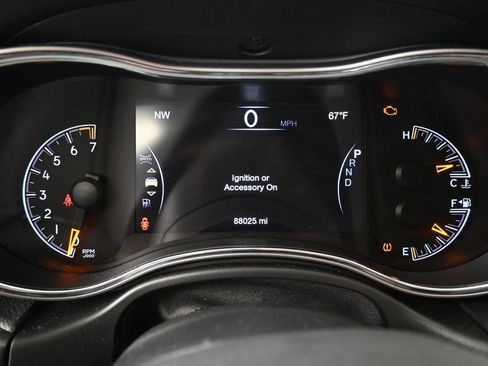 Used 2020 Jeep Grand Cherokee Limited w/ Luxury Group II AWD/4WD image 37