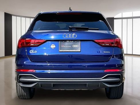 Certified 2023 Audi Q3 2.0T Premium w/ 19" Wheel Package AWD/4WD image 6