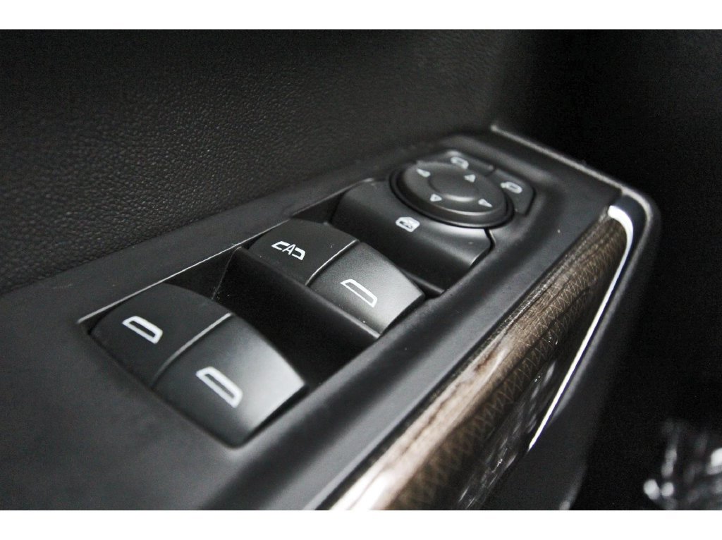 Used 2019 Chevrolet Silverado 1500 RST AWD/4WD image 19