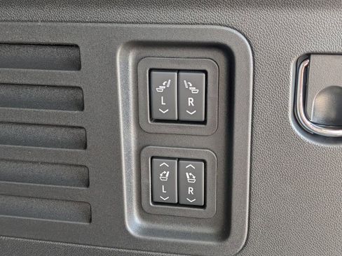 New 2026 Buick Enclave Sport Touring w/ Power Package image 19