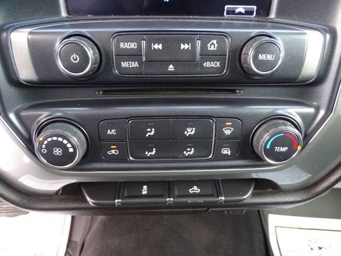 Used 2019 Chevrolet Silverado 2500 LT image 22