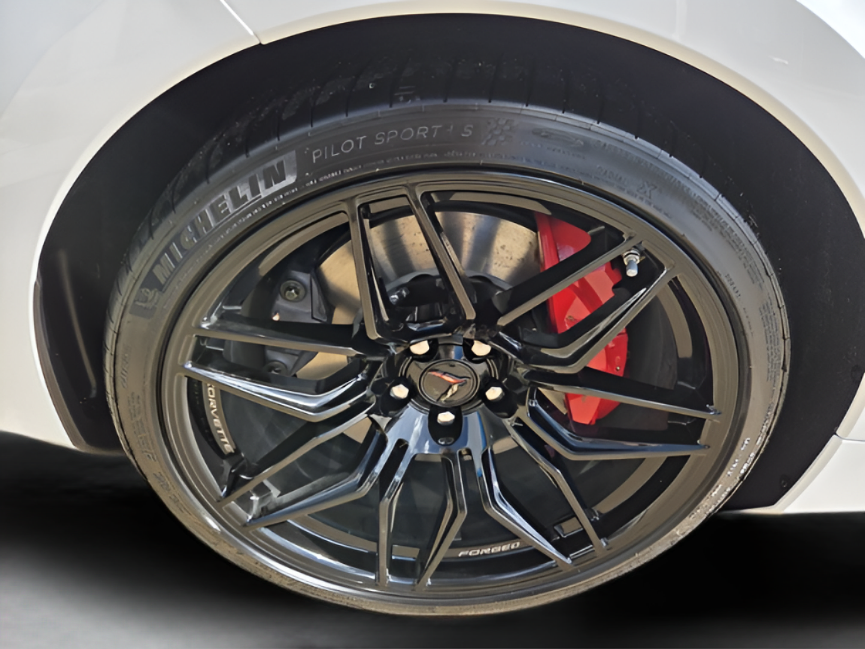 New 2027 Chevrolet Corvette Z06 w/ Stealth Interior Trim Package RWD image 34
