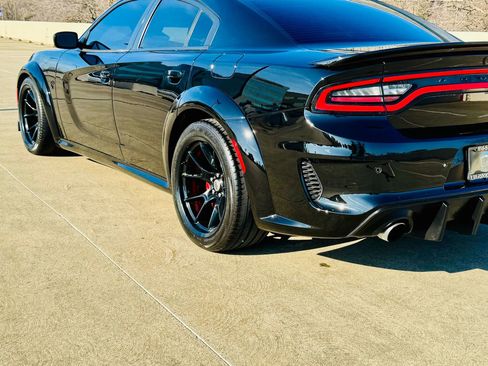Used 2023 Dodge Charger SRT Hellcat RWD image 17