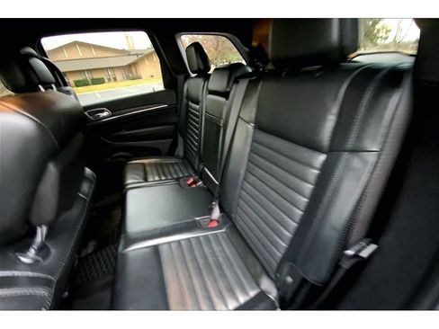 Used 2020 Jeep Grand Cherokee Limited X image 27
