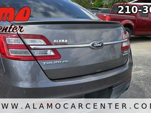 Used 2013 Ford Taurus SEL image 11