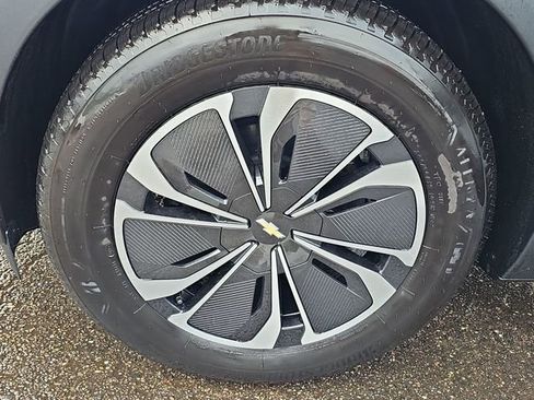 New 2025 Chevrolet Blazer EV LT image 30