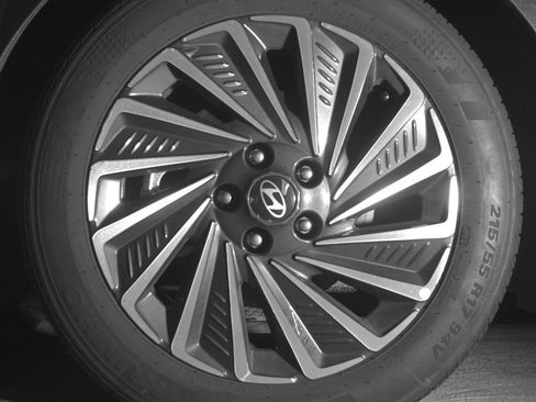 Used 2025 Hyundai Sonata SEL image 12