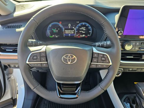 Used 2026 Toyota Grand Highlander Limited image 22