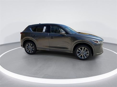 New 2025 MAZDA CX-5 AWD 2.5 S w/ Premium Plus Pkg image 9