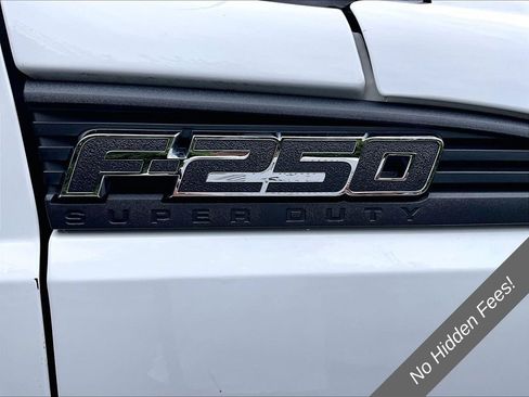 Used 2015 Ford F250 XL AWD/4WD image 6