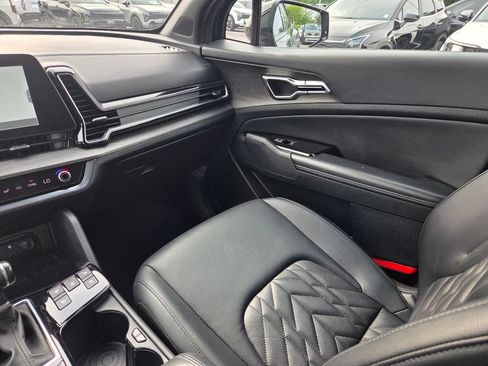 Used 2023 Kia Sportage X-Pro Prestige AWD/4WD image 16