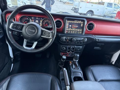 Used 2020 Jeep Gladiator Rubicon image 23