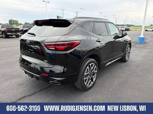 Used 2025 Chevrolet Blazer RS AWD/4WD image 5