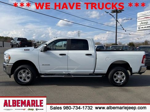 Used 2024 RAM 2500 Big Horn w/ Bed Utility Group image 7