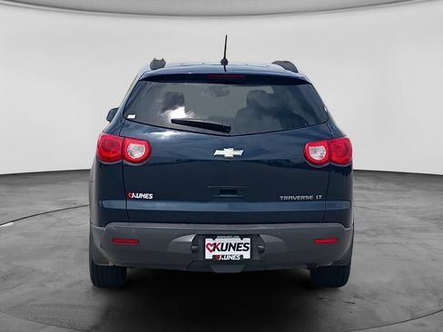 Used 2012 Chevrolet Traverse LT FWD image 8