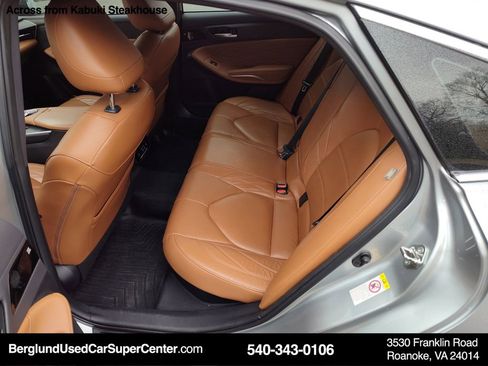 Used 2019 Toyota Avalon Limited w/ Advanced Safety Package image 12