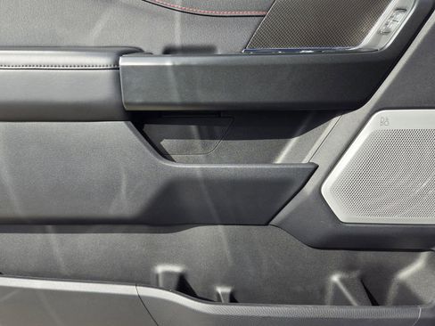 Used 2025 Ford F150 Raptor image 23