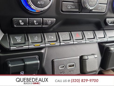 Used 2023 GMC Sierra 3500 Denali AWD/4WD image 25