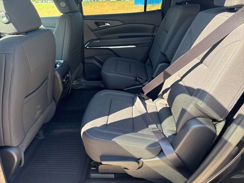 New 2026 Chevrolet Traverse LT w/ Midnight/Sport Edition FWD image 43