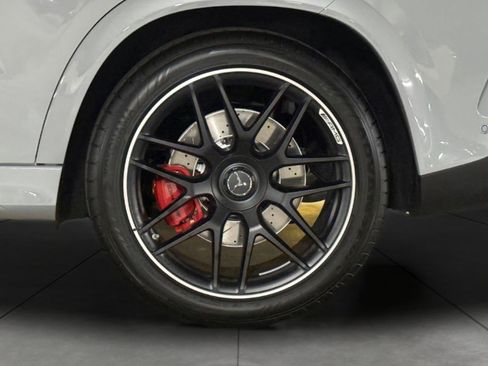 New 2026 Mercedes-Benz GLE 63 AMG S image 25