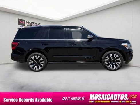 Used 2024 Ford Expedition Platinum AWD/4WD image 7
