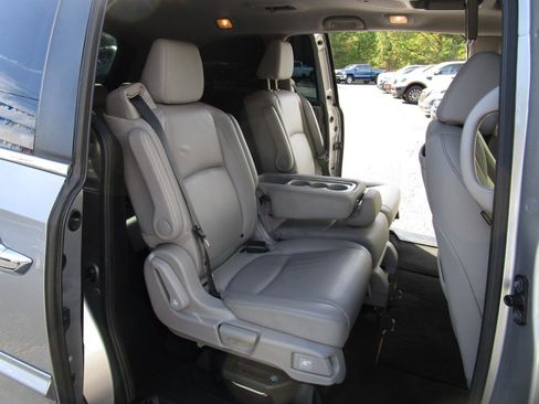 Used 2022 Honda Odyssey Touring image 27