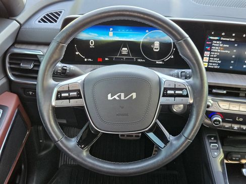 Used 2024 Kia Telluride SX w/ Towing Package AWD/4WD image 27