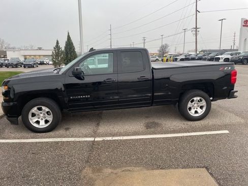 Used 2018 Chevrolet Silverado 1500 LT w/ All Star Edition image 5