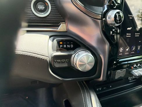 Used 2019 RAM 1500 Limited RWD image 28