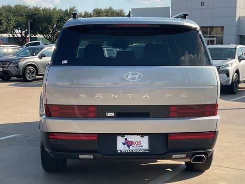 Used 2025 Hyundai Santa Fe SEL AWD/4WD image 5